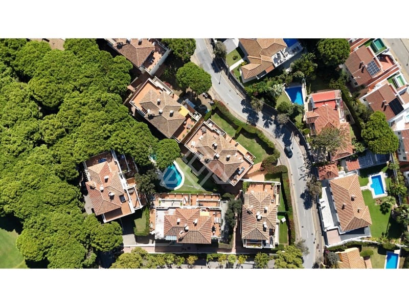 3 sovrum Lägenhet till salu i Marbella med garage - 1 395 000 € (Ref: 10180474)