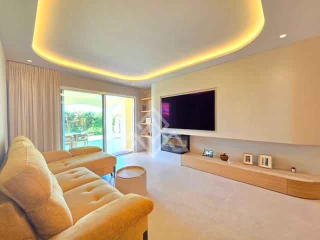 3 sovrum Lägenhet till salu i Cabopino - Artola, Marbella med garage - 1 395 000 € (Ref: 10180474)