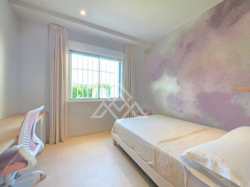 3 sovrum Lägenhet till salu i Marbella med garage - 1 395 000 € (Ref: 10180474)