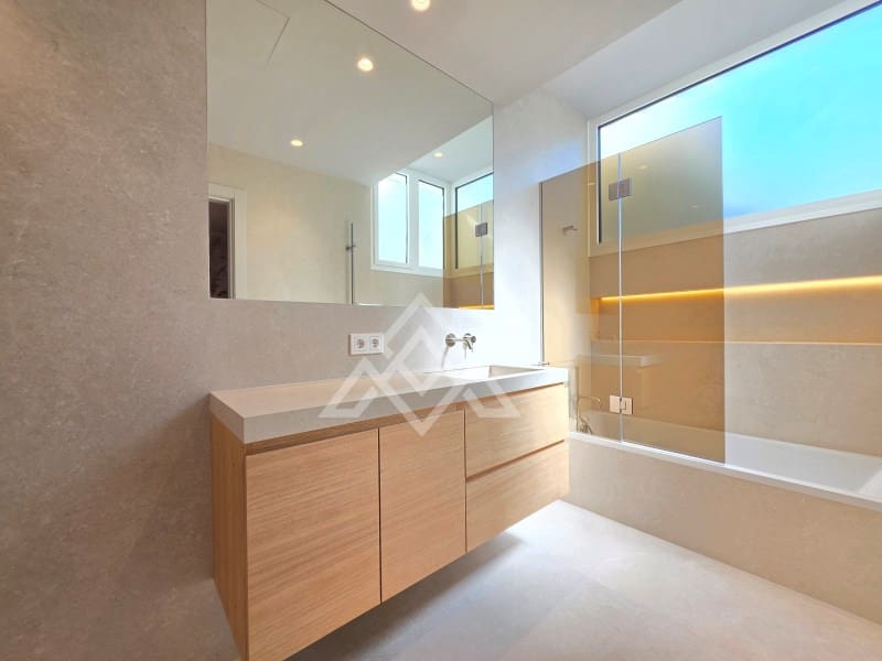 3 sovrum Lägenhet till salu i Marbella med garage - 1 395 000 € (Ref: 10180474)