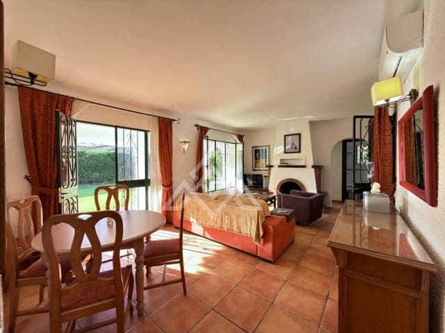 3 sovrum Villa till salu i Saladillo-Benamara, Estepona - 1 050 000 € (Ref: 10180475)