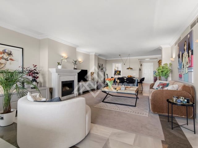 2 Zimmer Apartment zu verkaufen in La Quinta, Benahavís - 649.000 € (Ref: 10182967)