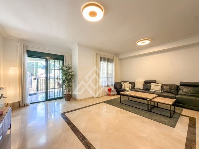 3 soverom Hus til salgs i Golden Mile, Marbella med svømmebasseng garasje - € 795 000 (Ref: 10184671)