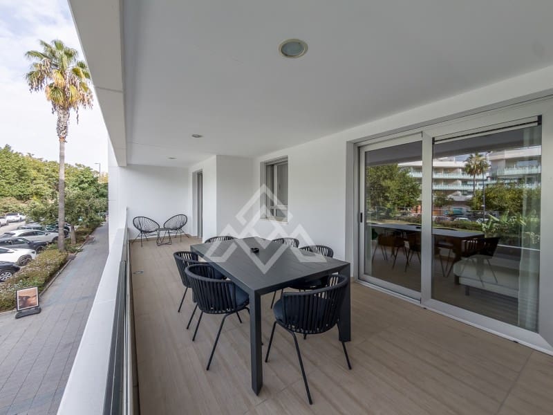 Apartamento de 3 habitaciones en San Pedro de Alcantara en venta con piscina garaje - 690.000 € (Ref: 10184672)