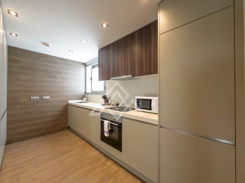 Apartamento de 3 habitaciones en San Pedro de Alcantara en venta con piscina garaje - 690.000 € (Ref: 10184672)