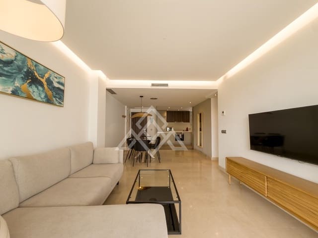 Apartamento de 3 habitaciones en San Pedro de Alcantara, Marbella en venta con piscina garaje - 650.000 € (Ref: 10184673)