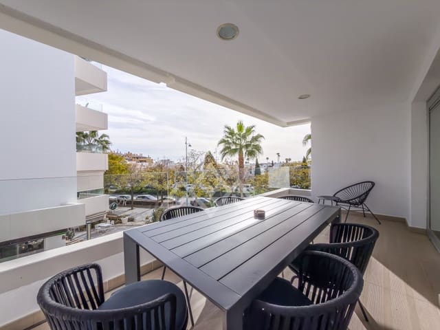 Apartamento de 3 habitaciones en San Pedro de Alcantara, Marbella en venta con piscina garaje - 650.000 € (Ref: 10184673)