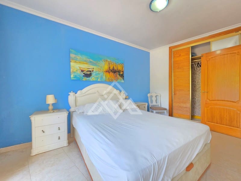 1 slaapkamer Appartement te koop in Calahonda - € 340.000 (Ref: 10187000)