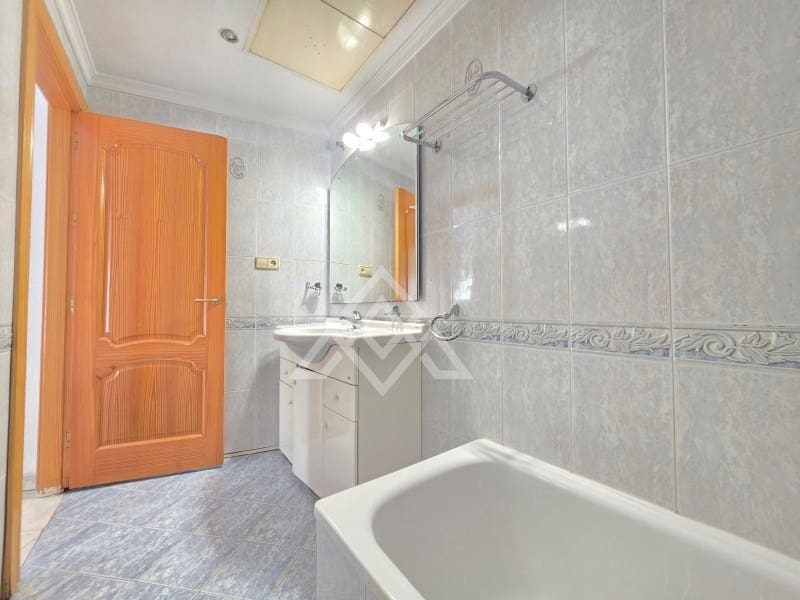 1 sypialnia Apartament na sprzedaż w Calahonda - 275 000 € (Ref: 10187003)