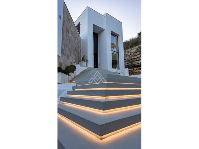 4 sovrum Villa till salu i Los Arqueros - Puerto del Almendro, Benahavís med pool garage - 4 250 000 € (Ref: 8796127)