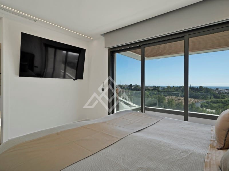 4 makuuhuone Huvila myytävänä paikassa Benahavis mukana uima-altaan 
autotalli - 4 250 000 € (Ref: 8796127)