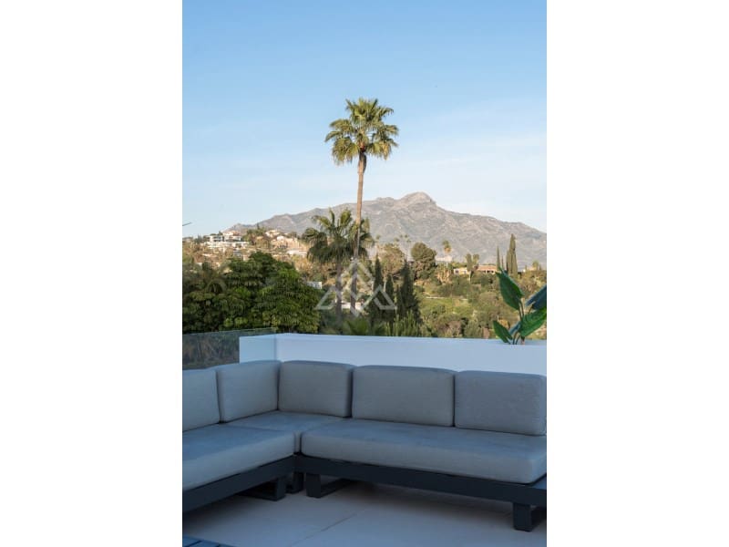 4 makuuhuone Huvila myytävänä paikassa Benahavis mukana uima-altaan 
autotalli - 4 250 000 € (Ref: 8796127)