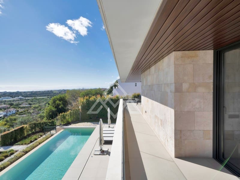 4 makuuhuone Huvila myytävänä paikassa Benahavis mukana uima-altaan 
autotalli - 4 250 000 € (Ref: 8796127)