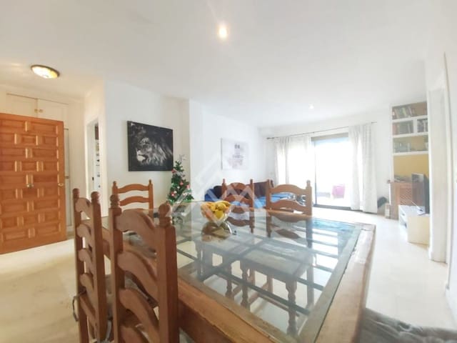 3 soveværelse Lejlighed til salg i Puerto de la Duquesa, Manilva - € 219.000 (Ref: 8799729)