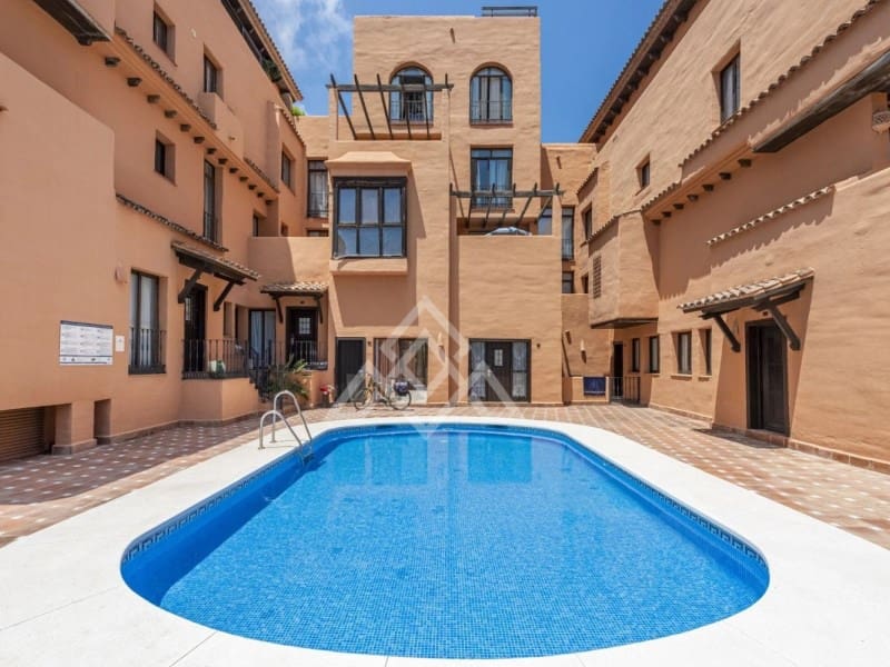 3 soveværelse Penthouse til salg i New Golden Mile med swimmingpool garage - € 465.000 (Ref: 8799730)