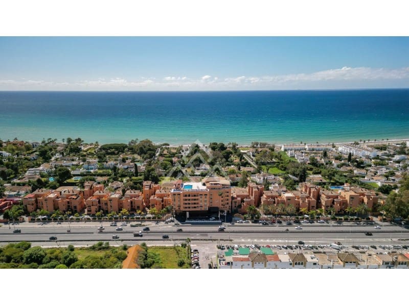 3 soveværelse Penthouse til salg i New Golden Mile med swimmingpool garage - € 465.000 (Ref: 8799730)