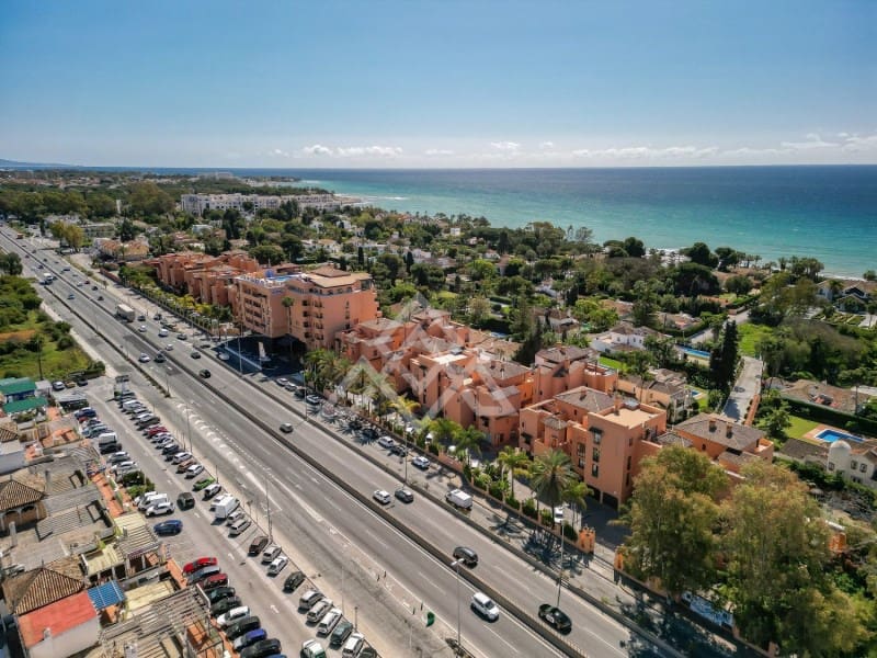 3 soveværelse Penthouse til salg i New Golden Mile med swimmingpool garage - € 465.000 (Ref: 8799730)