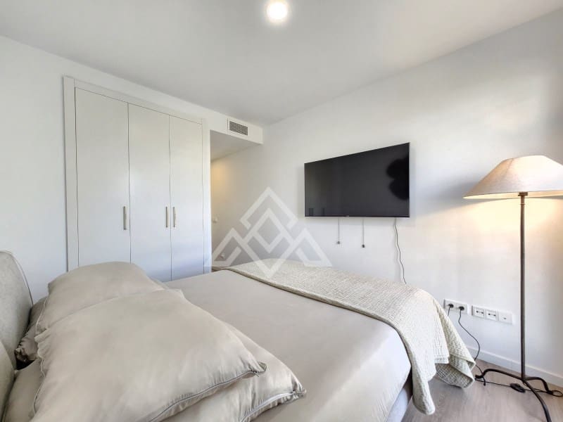 2 soveværelse Penthouse til salg i Estepona - € 399.900 (Ref: 8799742)