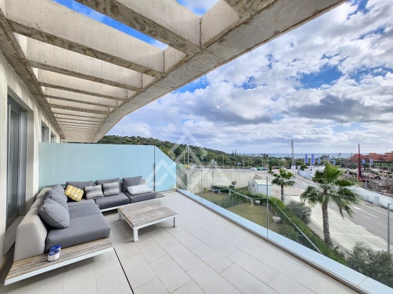 2 soveværelse Penthouse til salg i Estepona - € 399.900 (Ref: 8799742)