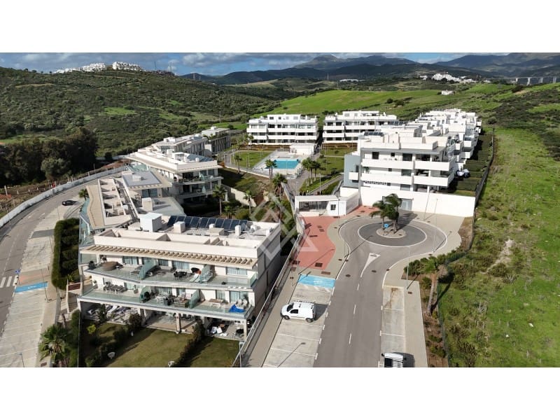 2 soveværelse Penthouse til salg i Estepona - € 399.900 (Ref: 8799742)