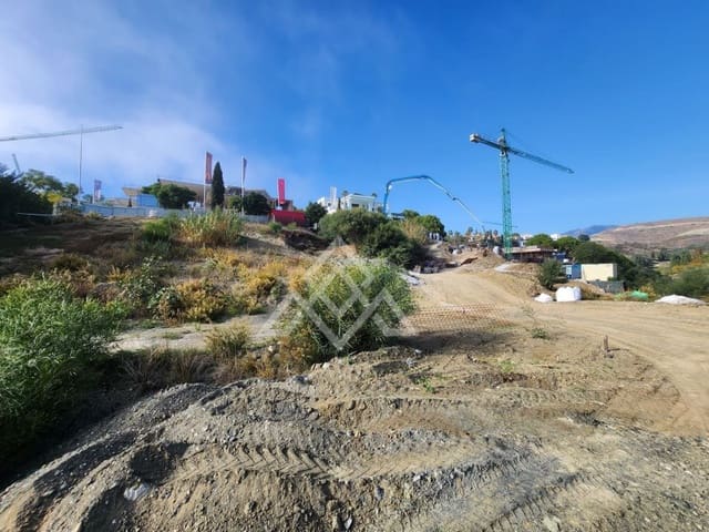 Rakentamaton maa myytävänä paikassa Los Flamingos, Benahavís - 1 850 000 € (Ref: 8799746)