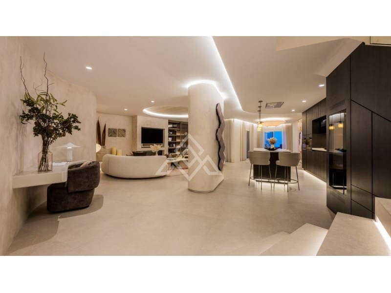 4 soveværelse Penthouse til salg i Marbella med swimmingpool - € 5.350.000 (Ref: 8799754)