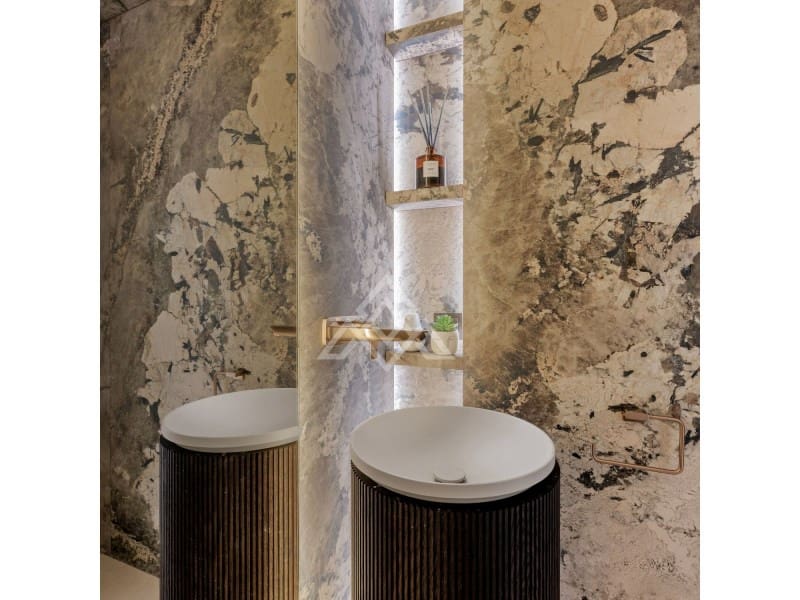 4 soveværelse Penthouse til salg i Marbella med swimmingpool - € 5.350.000 (Ref: 8799754)