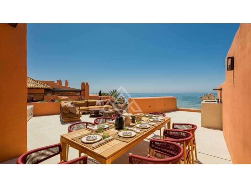 4 soveværelse Penthouse til salg i Marbella med swimmingpool - € 5.350.000 (Ref: 8799754)