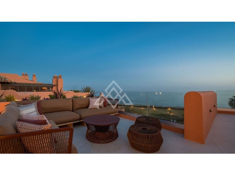 4 soveværelse Penthouse til salg i Marbella med swimmingpool - € 5.350.000 (Ref: 8799754)