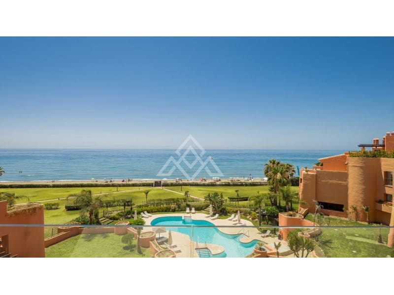 4 soveværelse Penthouse til salg i Marbella med swimmingpool - € 5.350.000 (Ref: 8799754)