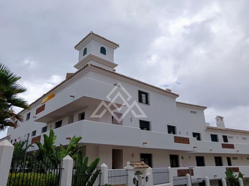 3 soveværelse Lejlighed til salg i Torrequebrada - € 420.000 (Ref: 8799758)