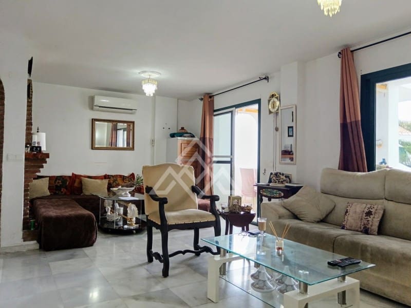 3 soveværelse Lejlighed til salg i Torrequebrada - € 420.000 (Ref: 8799758)