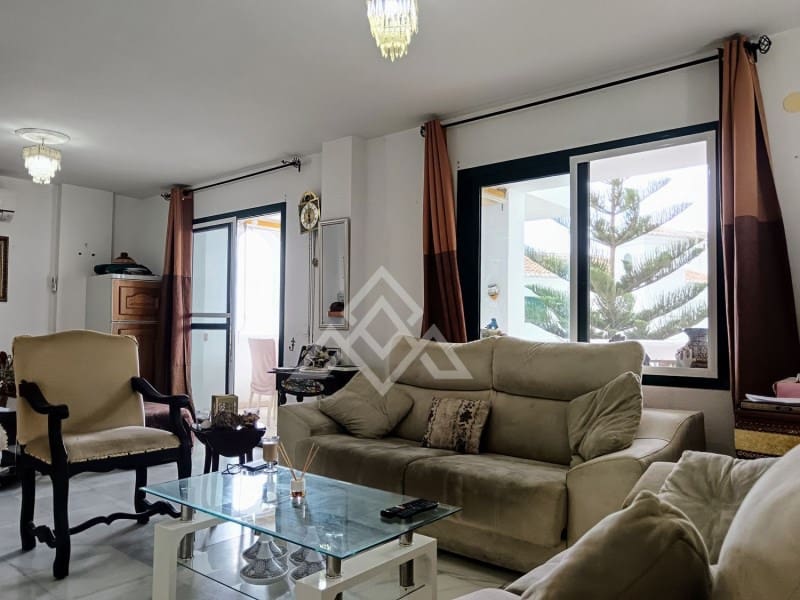 3 soveværelse Lejlighed til salg i Torrequebrada - € 420.000 (Ref: 8799758)