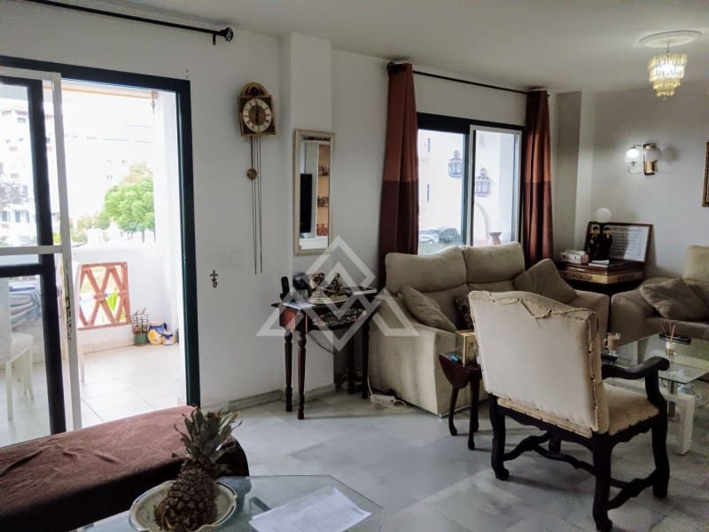 3 soveværelse Lejlighed til salg i Torrequebrada - € 420.000 (Ref: 8799758)