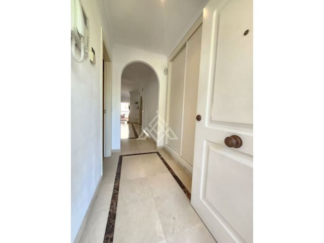 2 Zimmer Apartment zu verkaufen in Aloha Golf, Marbella mit Pool - 400.000 € (Ref: 8799763)