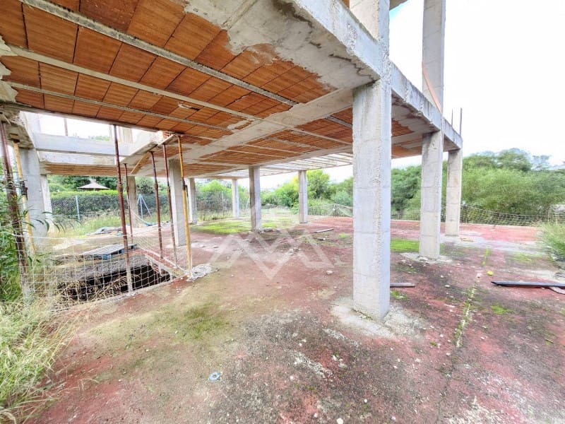 Grunde uden byggetilladelser til salg i Manilva - € 220.000 (Ref: 8799767)