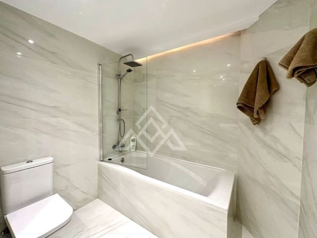 2 makuuhuone Huoneisto myytävänä paikassa Guadalobón, Estepona mukana uima-altaan - 425 000 € (Ref: 8799769)