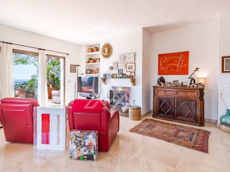4 chambre Penthouse à vendre à Marbella avec piscine garage - 2 490 000 € (Ref: 8799776)