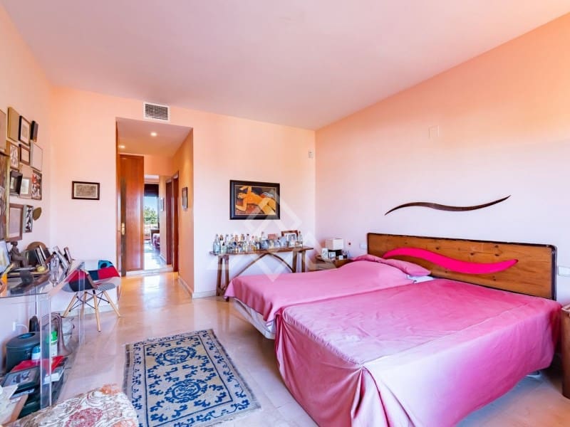 4 chambre Penthouse à vendre à Marbella avec piscine garage - 2 490 000 € (Ref: 8799776)