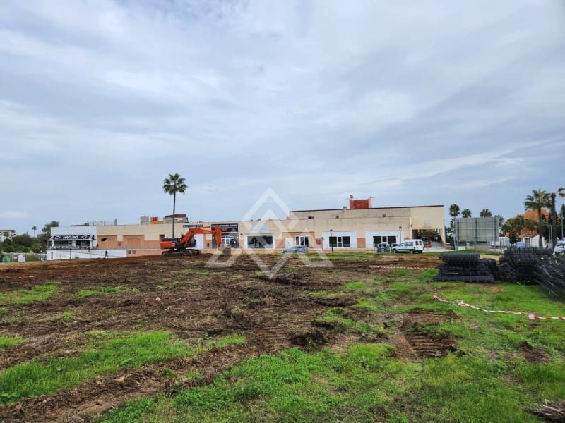 Grunde uden byggetilladelser til salg i Manilva - € 940.000 (Ref: 8799779)