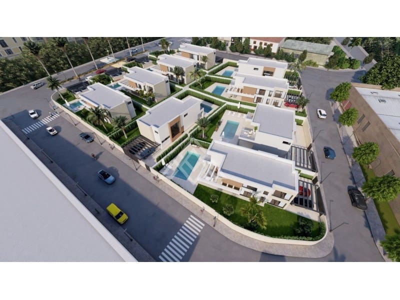 Grunde uden byggetilladelser til salg i Manilva - € 940.000 (Ref: 8799779)