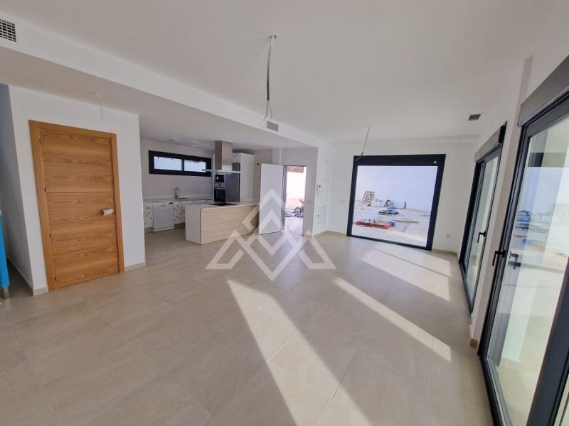 Grunde uden byggetilladelser til salg i Manilva - € 770.000 (Ref: 8799782)