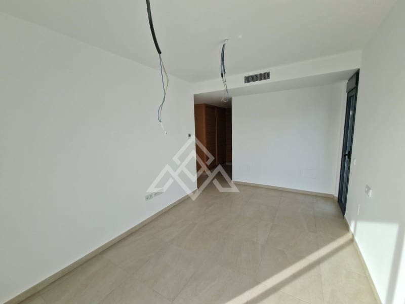 Grunde uden byggetilladelser til salg i Manilva - € 770.000 (Ref: 8799782)