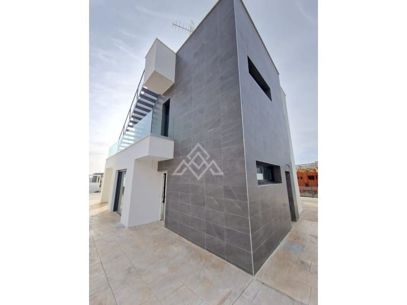 Grunde uden byggetilladelser til salg i Manilva - € 770.000 (Ref: 8799782)