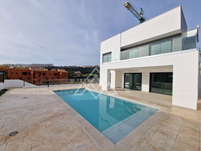 Undeveloped Land for sale in Castillo de la Duquesa, Manilva - € 770,000 (Ref: 8799782)