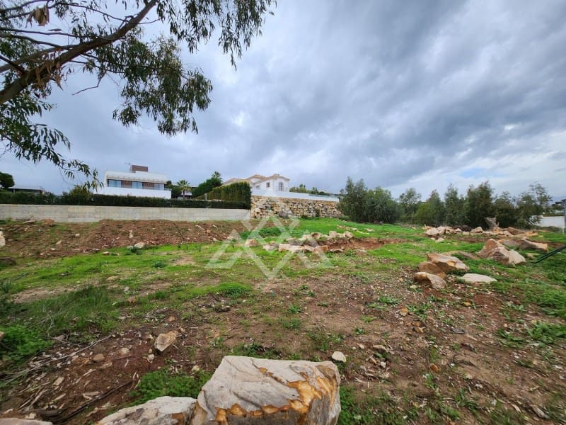 Grunde uden byggetilladelser til salg i Manilva - € 770.000 (Ref: 8799782)