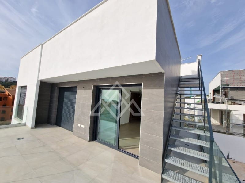 Grunde uden byggetilladelser til salg i Manilva - € 770.000 (Ref: 8799782)