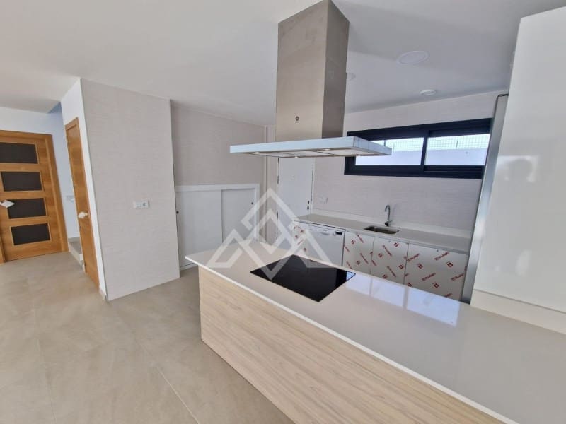 Grunde uden byggetilladelser til salg i Manilva - € 770.000 (Ref: 8799782)