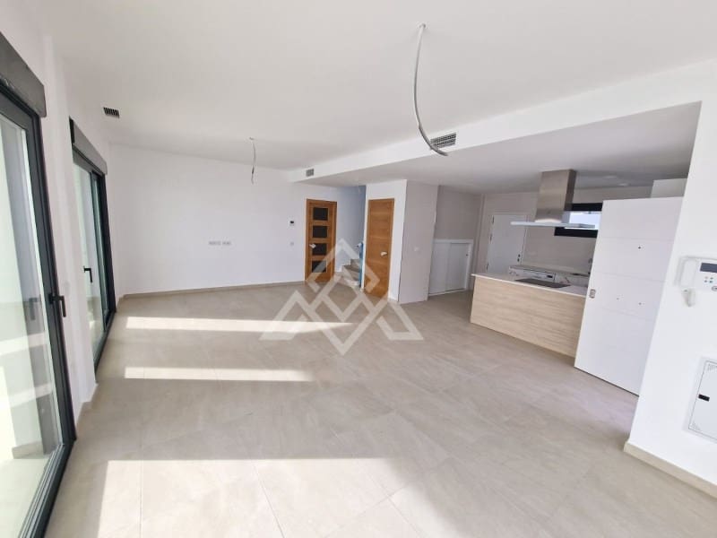 Grunde uden byggetilladelser til salg i Manilva - € 770.000 (Ref: 8799782)