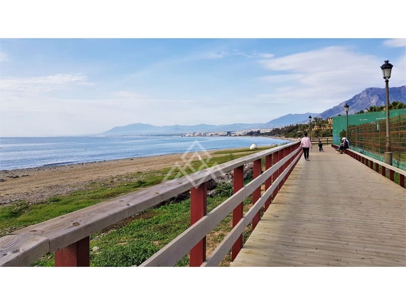 1 soveværelse Studio til salg i Marbesa med swimmingpool garage - € 299.000 (Ref: 8799783)